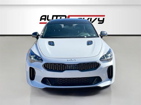 Used 2023 Kia Stinger GT2 image 2