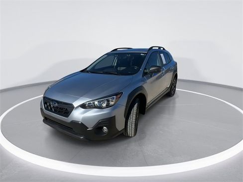 Used 2021 Subaru Crosstrek 2.5i Sport w/ Moonroof Package image 4