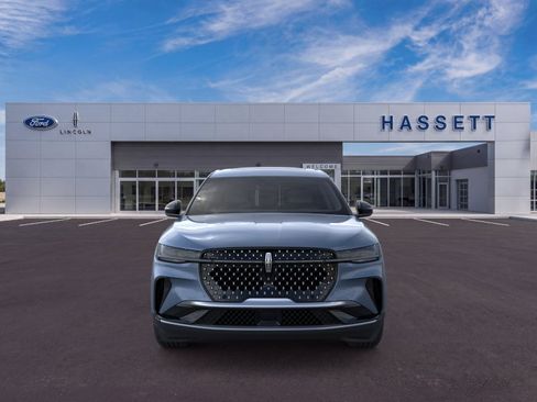 New 2026 Lincoln Nautilus Premier w/ Equipment Group 102A AWD/4WD image 6