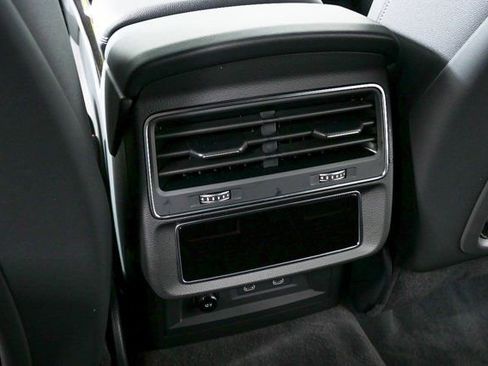 New 2026 Audi Q8 Premium Plus image 22