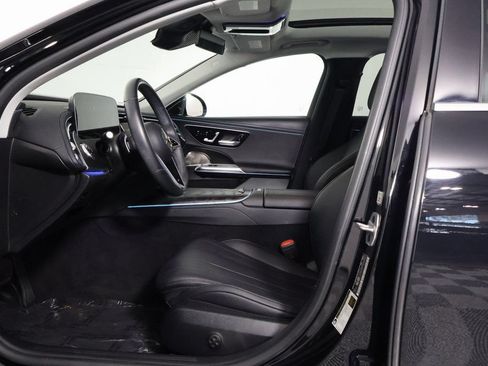 Used 2024 Mercedes-Benz E 350 4MATIC Sedan image 10