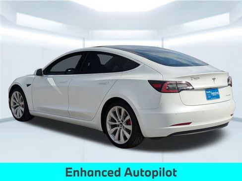 Used 2018 Tesla Model 3 Long Range AWD/4WD image 4