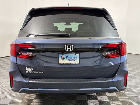 New 2026 Honda Odyssey EX-L image 8