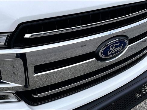 Used 2019 Ford F150 XLT w/ Trailer Tow Package image 31