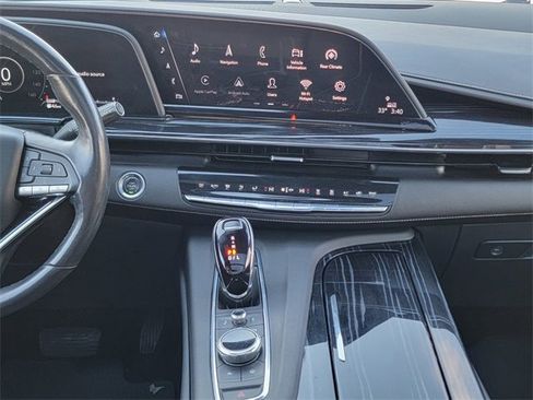 Used 2021 Cadillac Escalade Sport w/ LPO, Illumination Package image 23