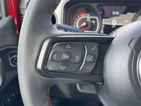 Used 2024 Jeep Wrangler Unlimited Sport AWD/4WD image 25