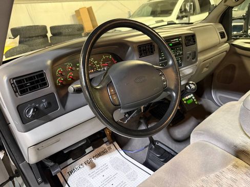 Used 1999 Ford F350 4x4 Regular Cab DRW Super Duty image 6