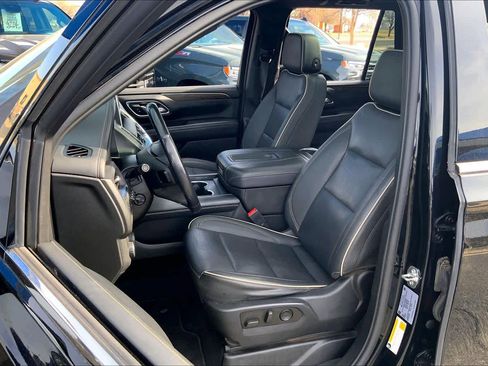 Used 2023 Chevrolet Tahoe Premier image 8