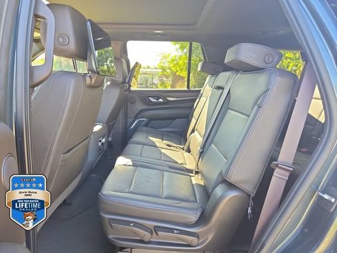 Certified 2021 GMC Yukon Denali w/ Denali Ultimate Package RWD image 9