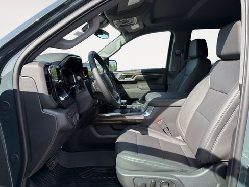 New 2026 Chevrolet Silverado 1500 LT Trail Boss w/ LT Trail Boss Premium Package AWD/4WD image 10