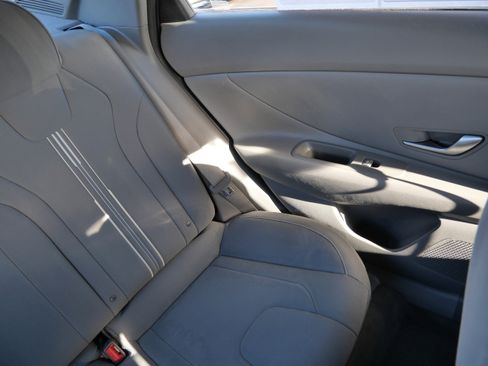 Certified 2023 Hyundai Elantra SEL image 14