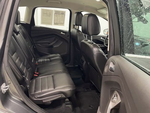 Used 2017 Ford C-MAX Energi Titanium image 20