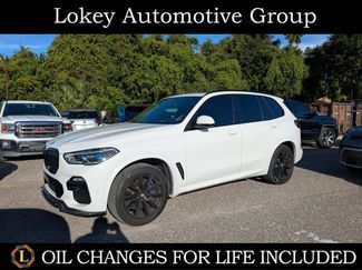 Used 2020 BMW X5 xDrive40i w/ M Sport Package AWD/4WD video 1