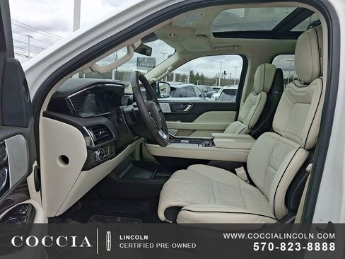 Certified 2021 Lincoln Navigator Black Label w/ Cargo Convenience Package image 15