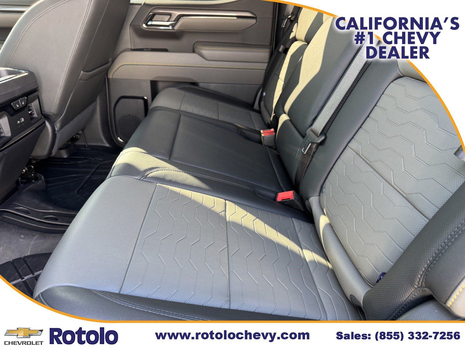 Used 2024 Chevrolet Silverado 1500 ZR2 w/ Technology Package AWD/4WD image 10
