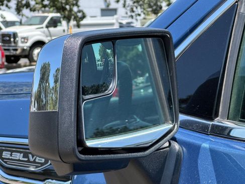 Used 2024 GMC Sierra 1500 SLT image 54