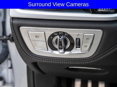 Used 2019 BMW 750i w/ Executive Package RWD image 23