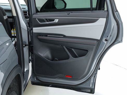 New 2026 Volkswagen Atlas Peak Edition AWD/4WD image 70