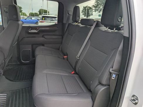 Certified 2022 Chevrolet Silverado 1500 RST AWD/4WD image 25