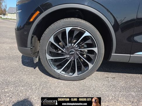 Used 2023 Lincoln Aviator Reserve w/ Equipment Group 201A AWD/4WD image 56