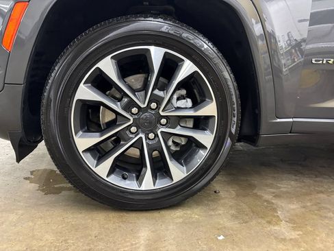 Used 2022 Jeep Grand Cherokee L Overland AWD/4WD image 39