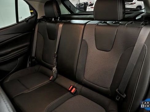 Used 2024 Buick Encore GX Preferred image 13