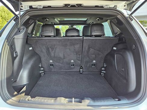 Used 2024 Jeep Compass Limited w/ Driver Assist Group I image 18