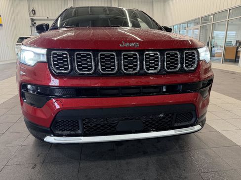Certified 2025 Jeep Compass Limited w/ Elite Group AWD/4WD image 22