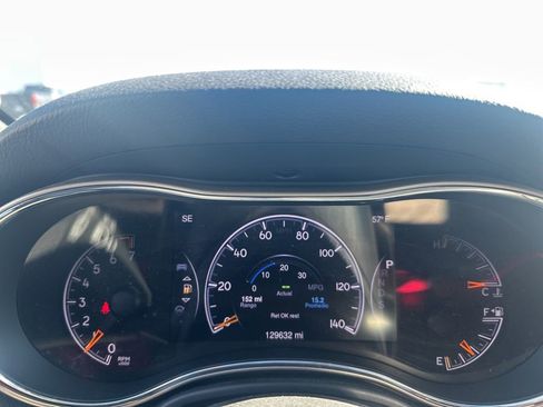 Used 2015 Jeep Grand Cherokee Laredo w/ Quick Order Package 23E image 10