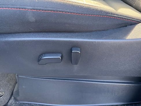 Used 2022 Nissan Frontier Pro-X image 13