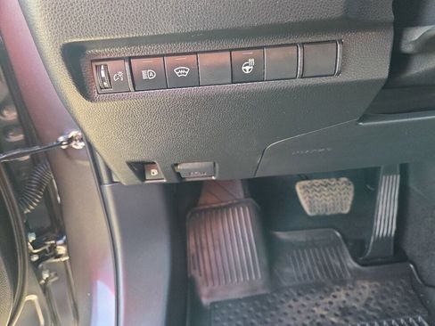 Used 2024 Toyota RAV4 SE w/ Weather Package image 19