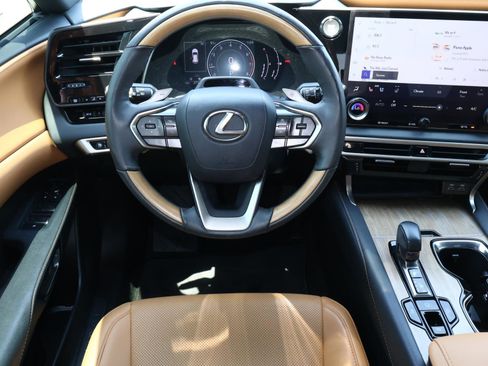 Used 2024 Lexus RX 350 Premium w/ Convenience Package FWD image 11