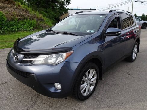 Used 2014 Toyota RAV4 Limited AWD/4WD image 2
