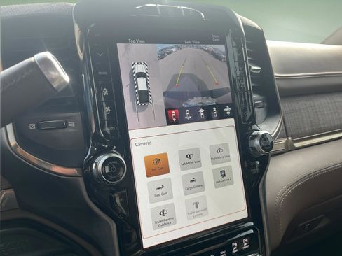 Used 2022 RAM 2500 Limited image 34