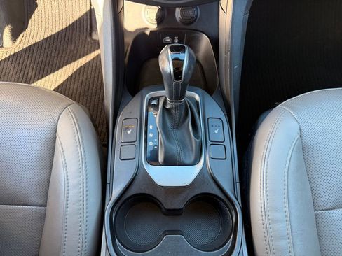 Used 2017 Hyundai Santa Fe Sport 2.0T image 17