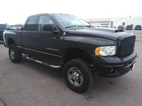 Used 2003 Dodge Ram 2500 Truck SLT AWD/4WD image 4