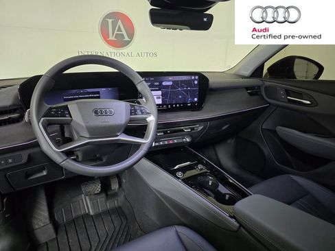 Certified 2026 Audi Q3 quattro 2.0T AWD/4WD image 22