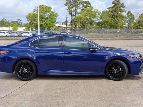 Used 2024 Toyota Camry XSE image 5