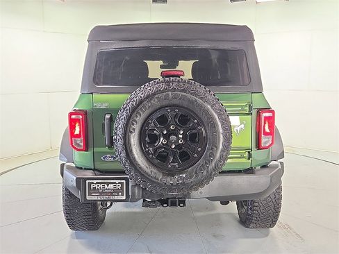 Used 2022 Ford Bronco Big Bend w/ Sasquatch Package image 6