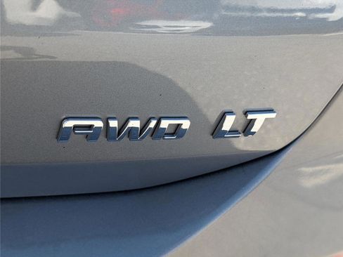Used 2024 Chevrolet Equinox LT AWD/4WD image 10