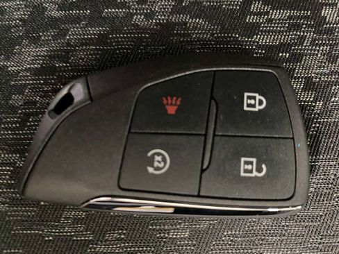 New 2025 Chevrolet Colorado Z71 image 15