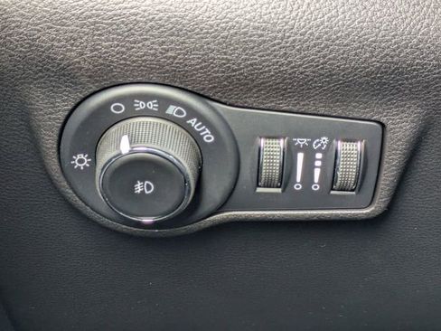 New 2026 Jeep Compass Latitude image 24