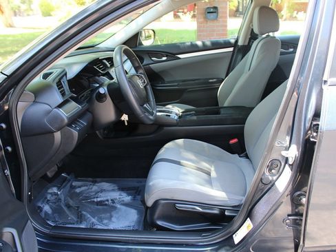 Used 2018 Honda Civic LX image 8