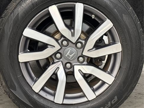Used 2021 Honda Pilot EX image 31