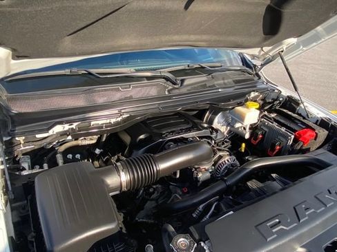 Used 2022 RAM 1500 Limited AWD/4WD image 19