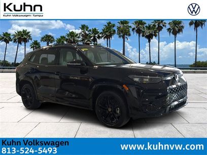 Used 2025 Volkswagen Tiguan SE R-Line