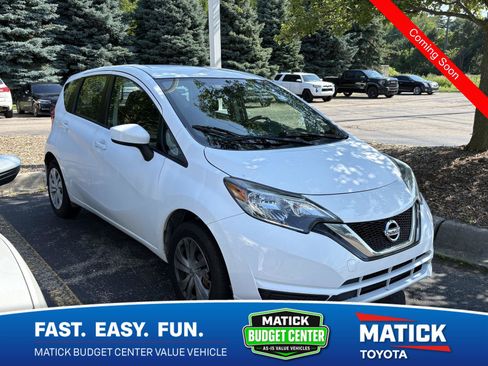 Used 2019 Nissan Versa Note SV FWD image 1