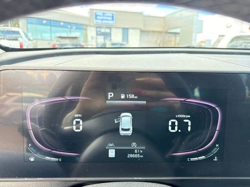 Used 2023 Kia Sportage EX image 15