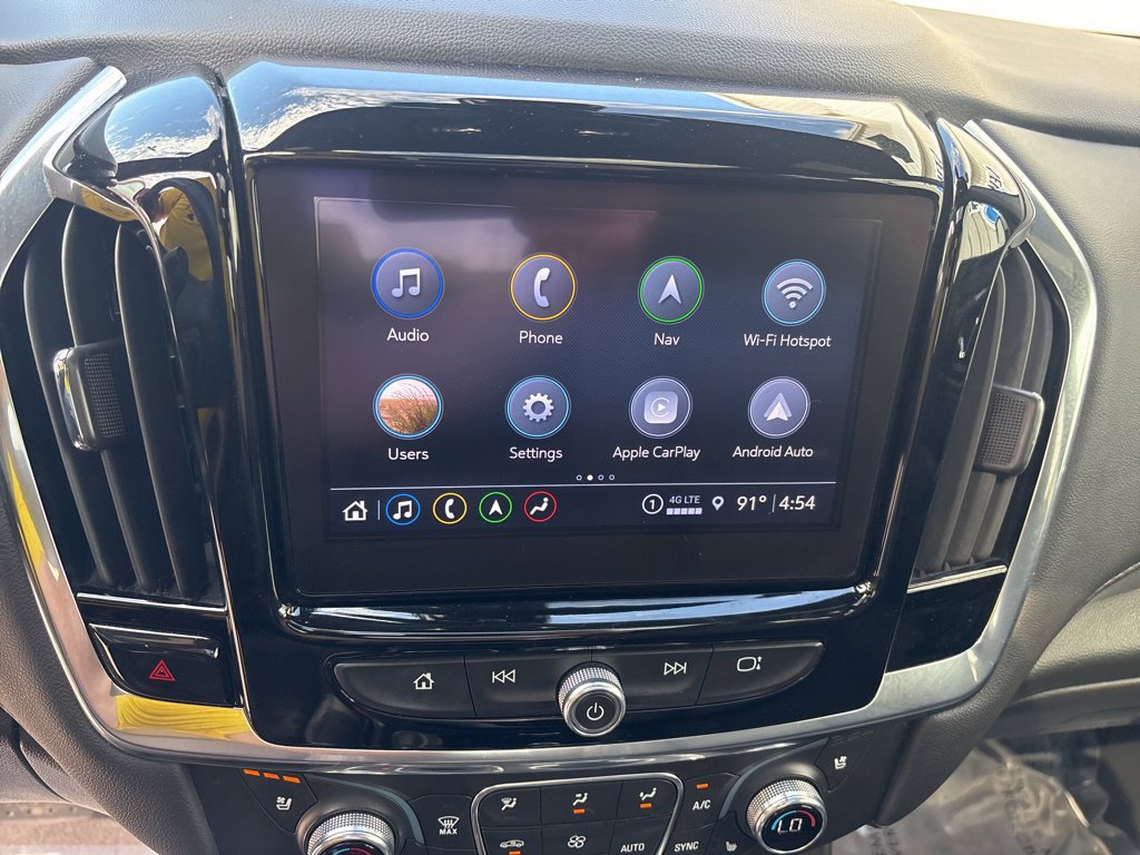Used 2023 Chevrolet Traverse High Country FWD image 19
