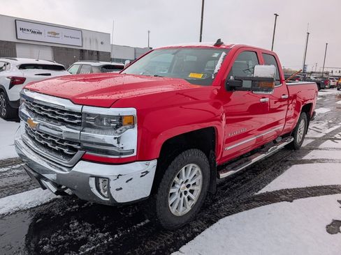 Used 2017 Chevrolet Silverado 1500 LTZ w/ Max Trailering Package image 4